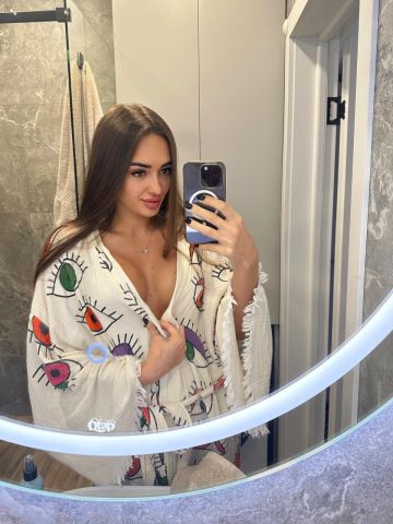 Проститутка Адель